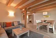 resorttirolbrixenweidach24appartement1wohnzimmer.jpg